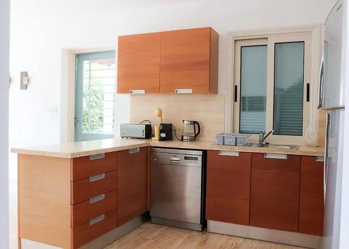 Serenity * נאו חוריו